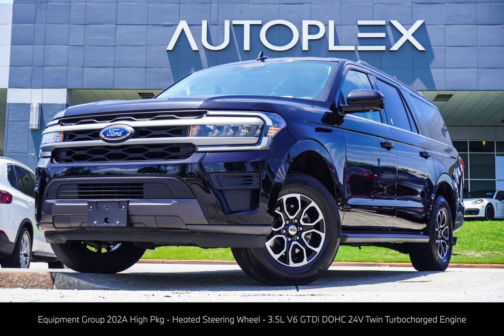Used 2024 Ford Expedition Max XLT AWD/4WD image 1