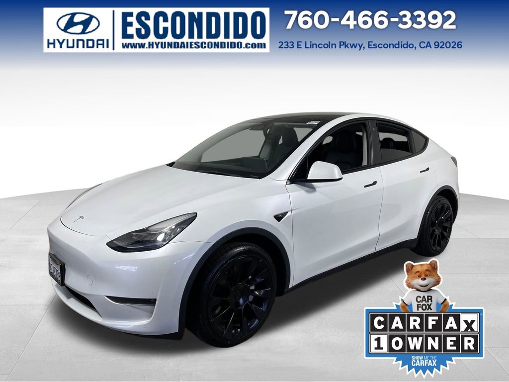 Used 2023 Tesla Model Y Long Range AWD/4WD image 1