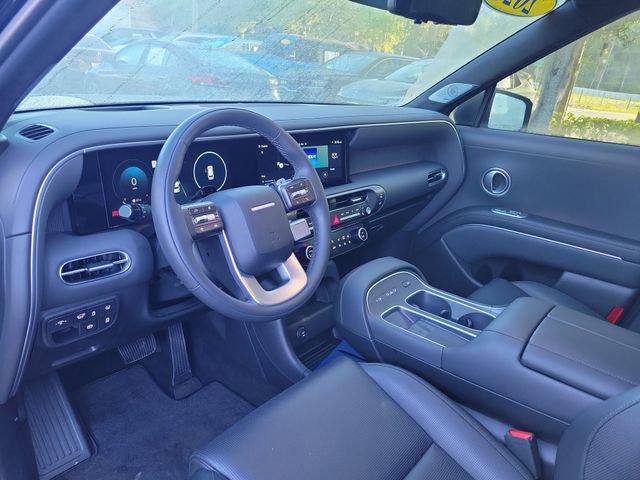 Used 2026 Hyundai Palisade Calligraphy FWD image 13