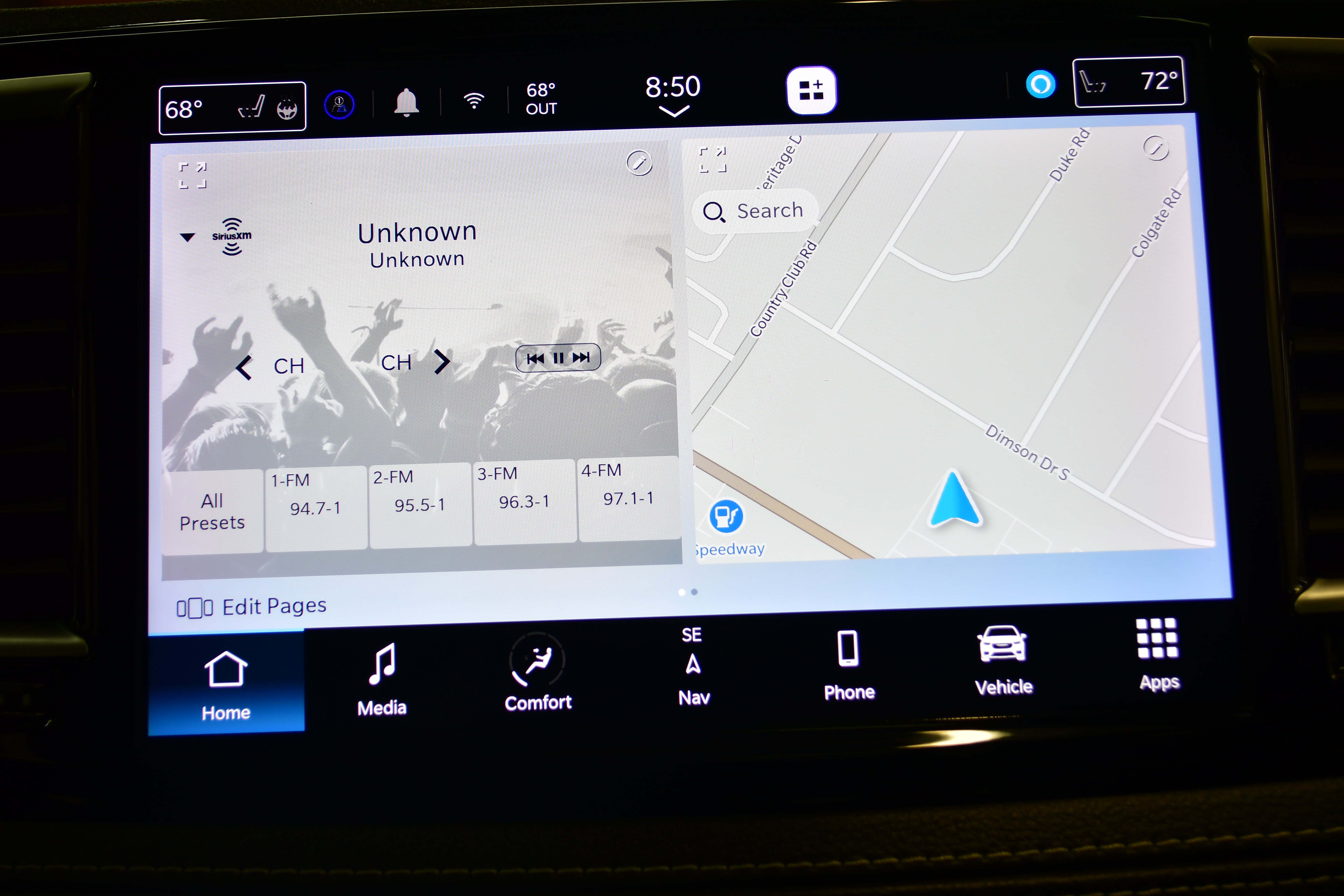 Used 2023 Chrysler Pacifica Limited FWD image 28