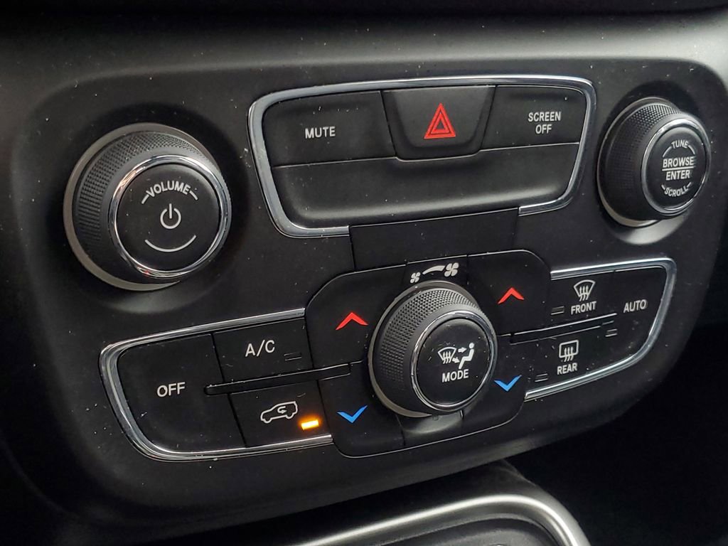 Used 2021 Jeep Compass 80th Special Edition image 29