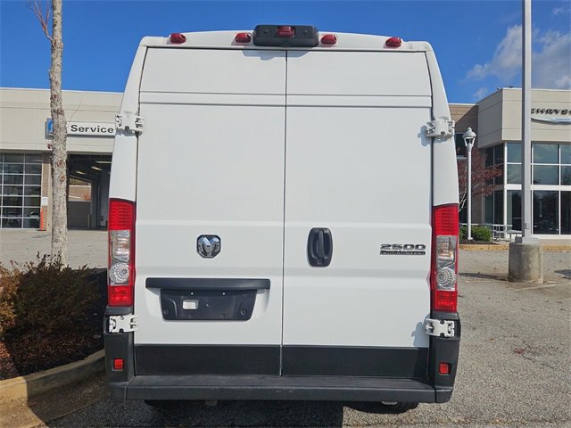 Used 2025 RAM ProMaster 2500 w/ Convenience Group image 4