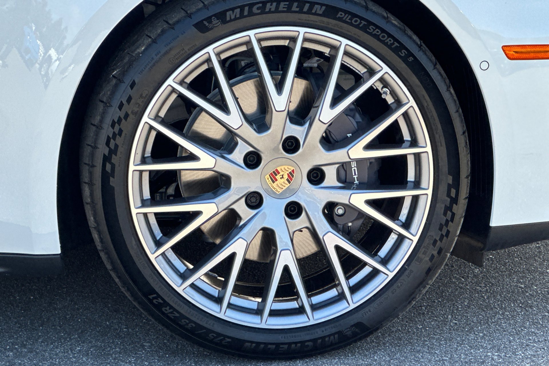 New 2025 Porsche Panamera image 41