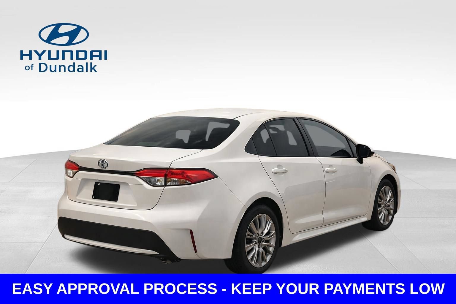 Used 2022 Toyota Corolla L FWD image 2