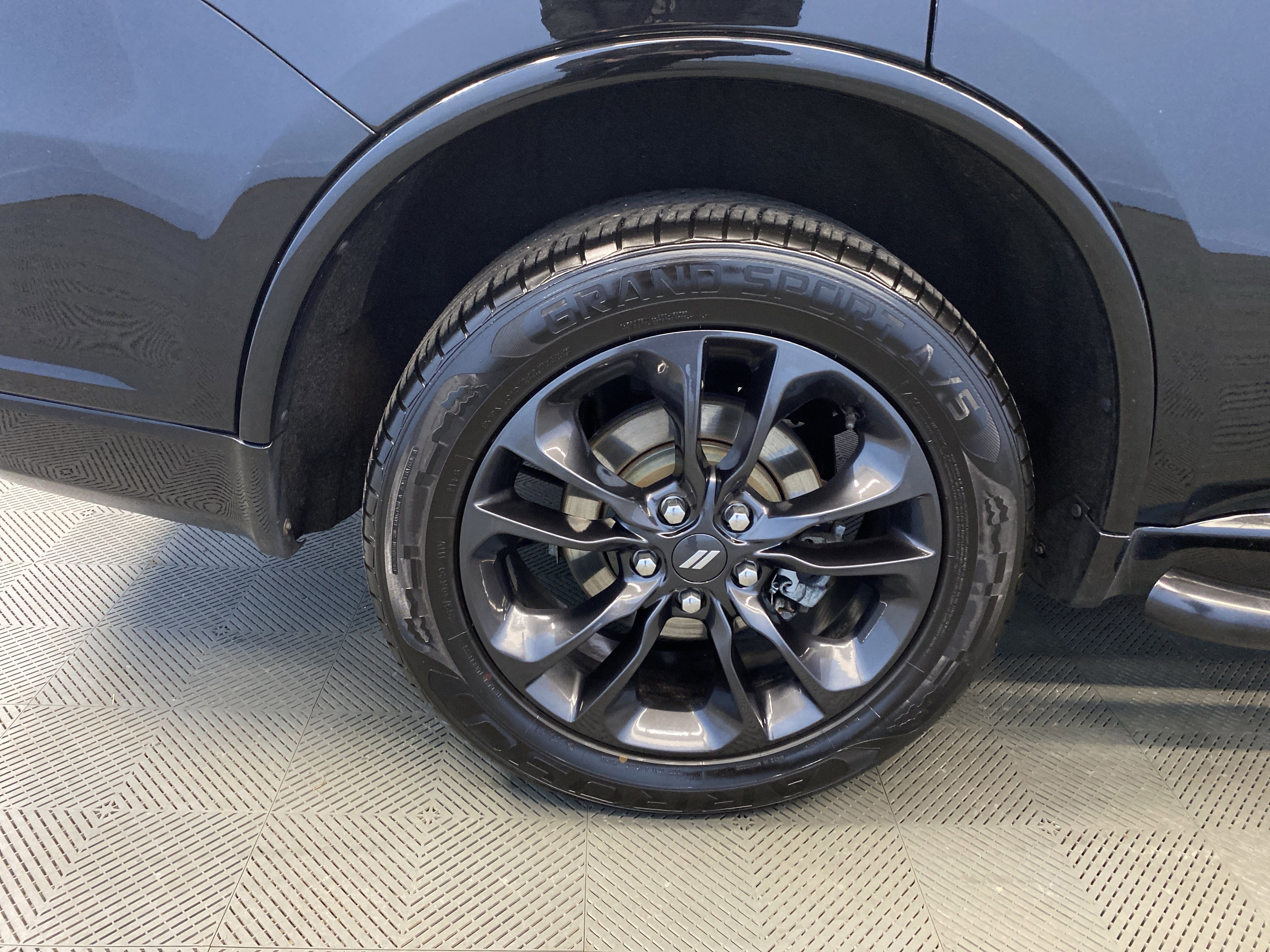 Certified 2022 Dodge Durango SXT w/ Blacktop Package image 30