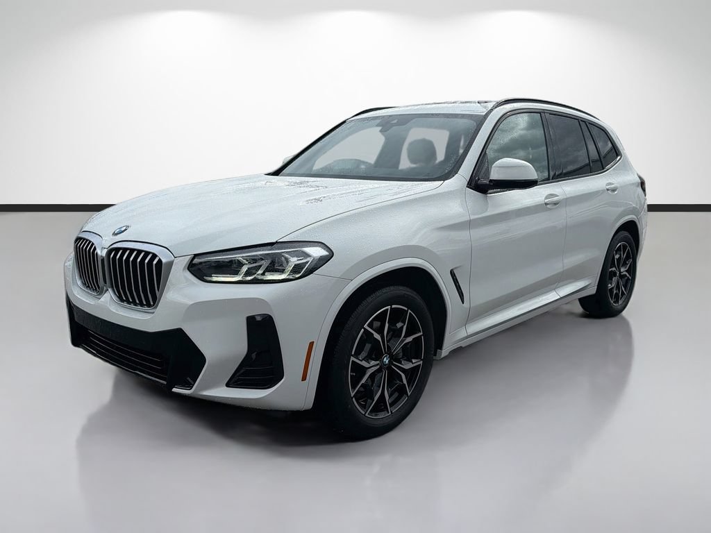 Used 2024 BMW X3 sDrive30i w/ Premium Package RWD image 7