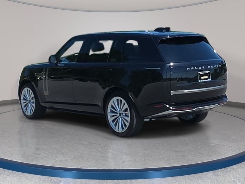 New 2026 Land Rover Range Rover Long Wheelbase SE AWD/4WD image 7