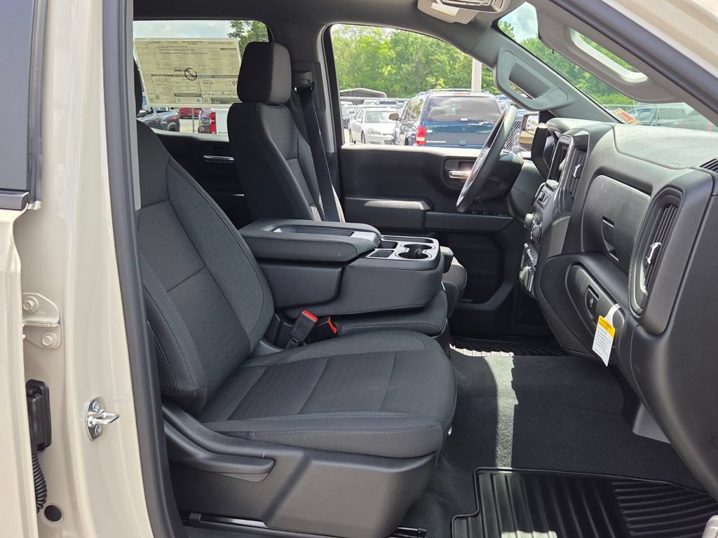 New 2026 Chevrolet Silverado 1500 Custom RWD image 13