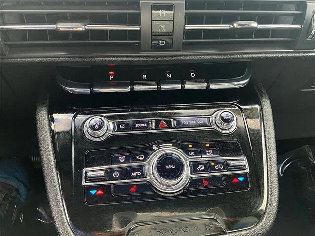 Used 2021 Lincoln Corsair Standard image 24