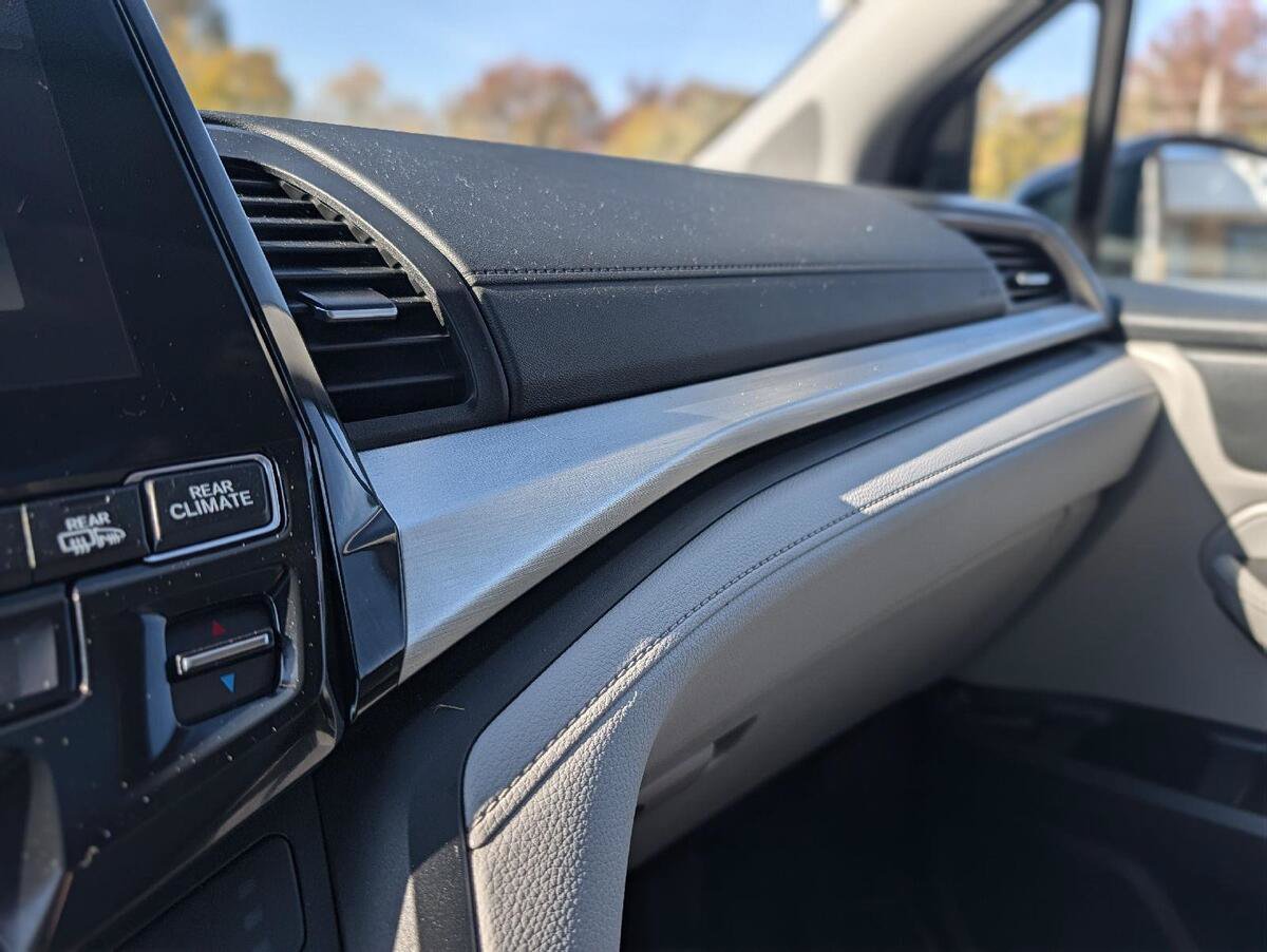 Used 2021 Honda Odyssey EX-L image 30