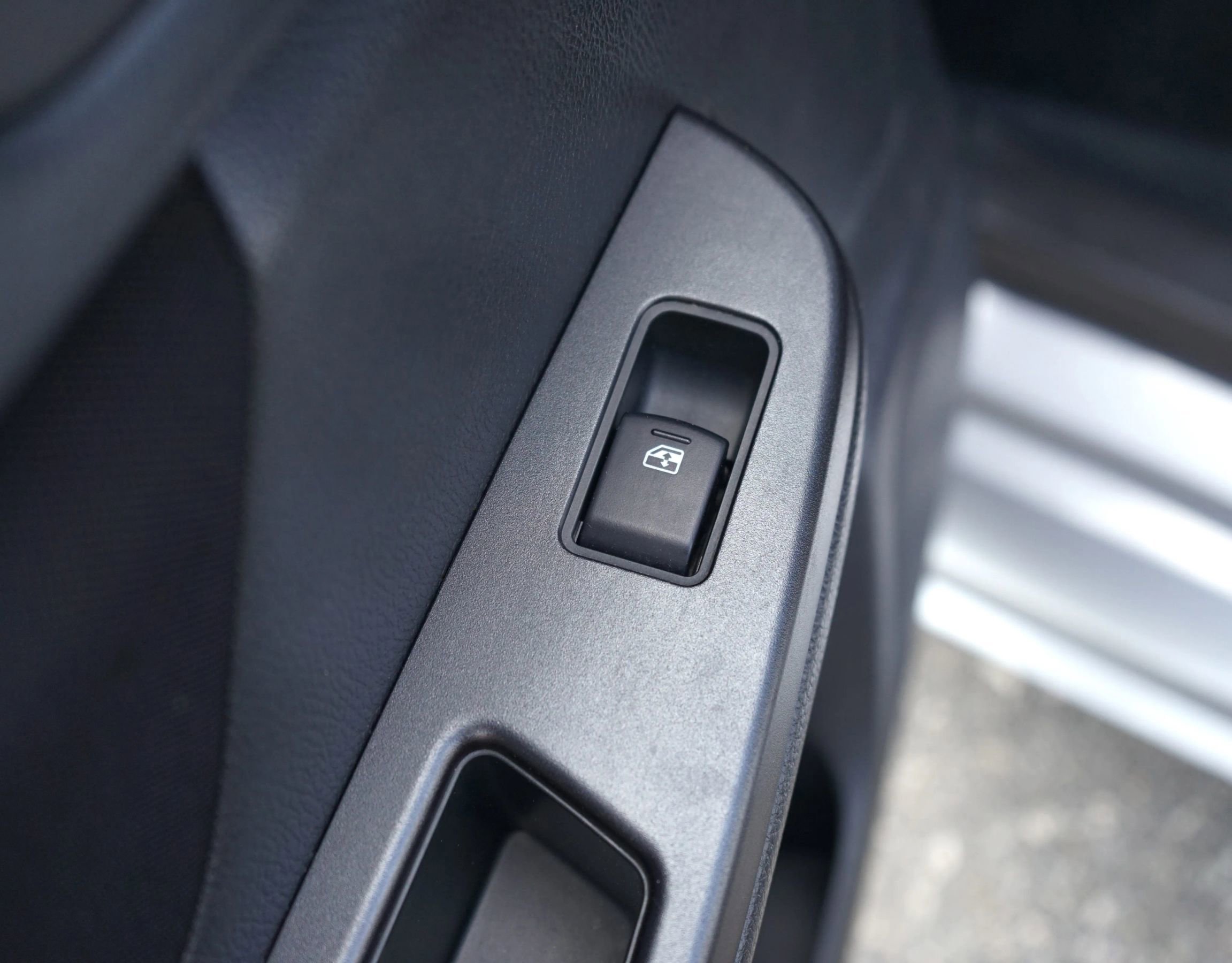 Used 2015 Subaru WRX image 34