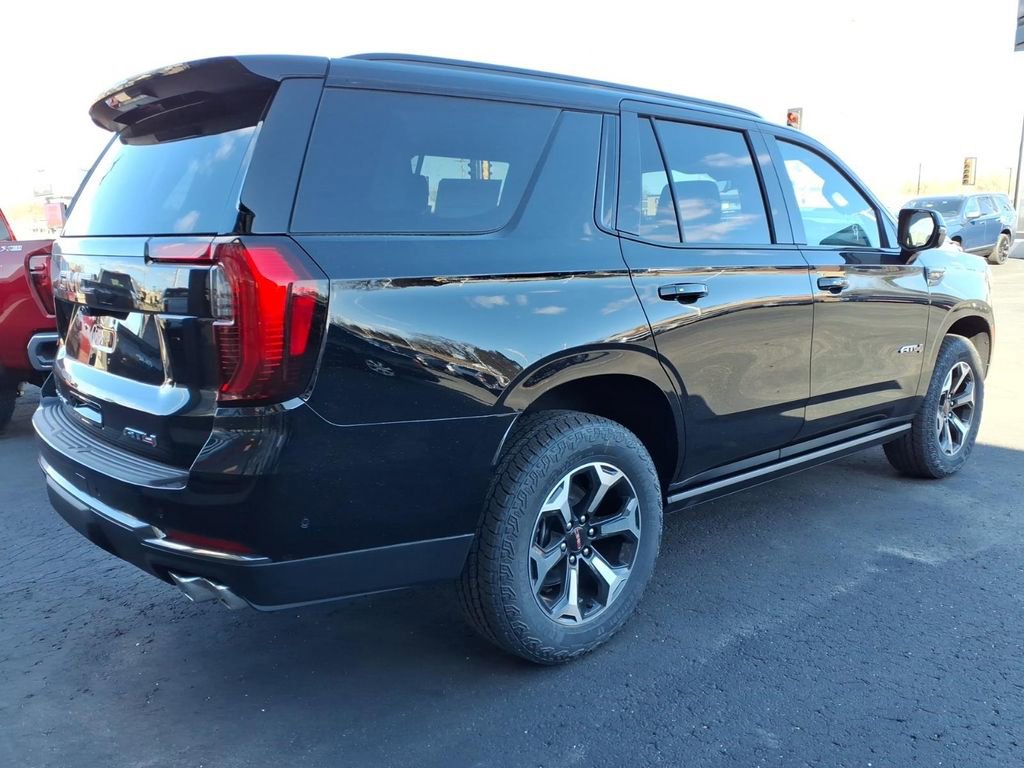 New 2026 GMC Yukon AT4 w/ AT4 Premium Package image 3