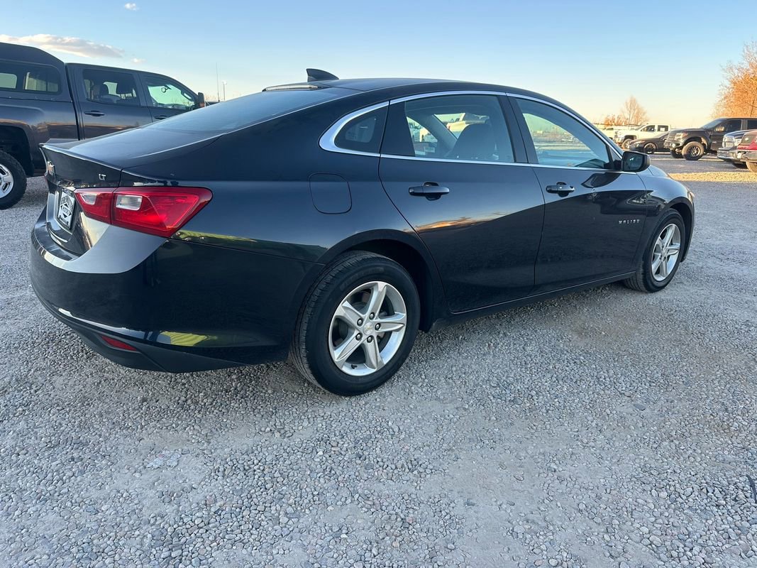 Used 2023 Chevrolet Malibu LT image 12