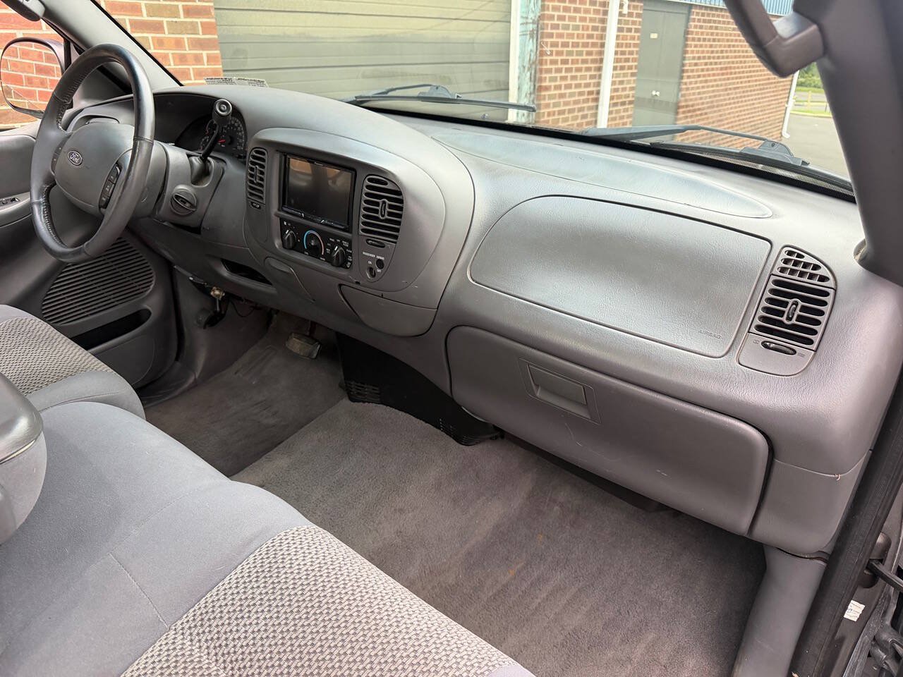 Used 2003 Ford F150 XLT RWD image 21