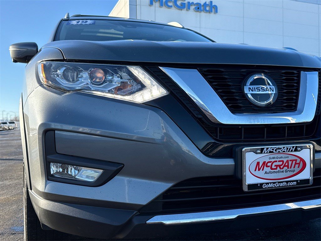Used 2019 Nissan Rogue SL w/ Premium Package image 11