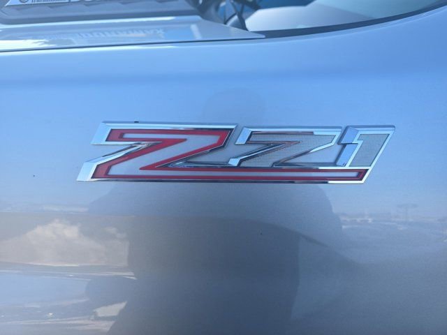 Used 2020 Chevrolet Silverado 2500 LTZ w/ LTZ Convenience Package image 10