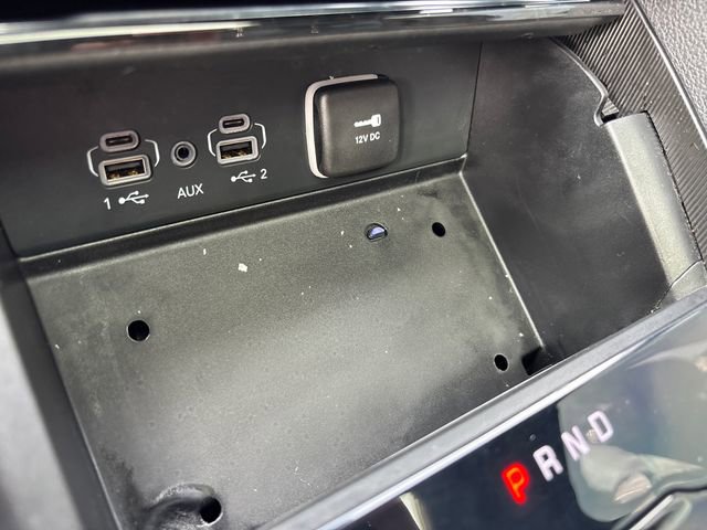 Used 2024 Jeep Grand Cherokee L Altitude AWD/4WD image 27