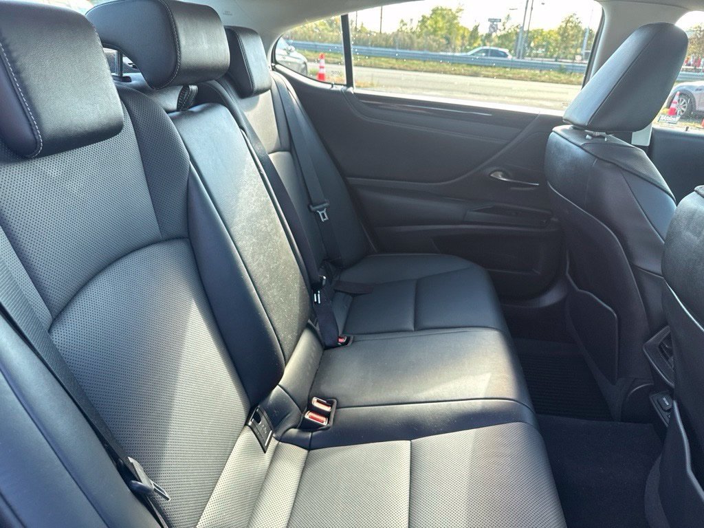 Used 2021 Lexus ES 250 w/ Premium Package AWD/4WD image 27
