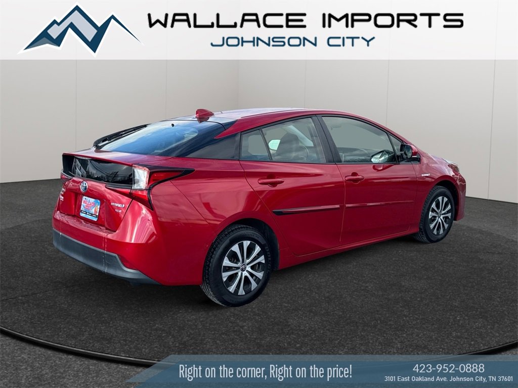 Used 2020 Toyota Prius XLE image 5