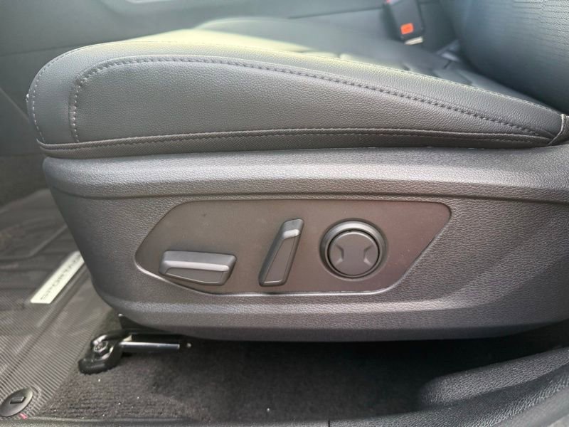 New 2026 Kia Sportage SX AWD/4WD image 25