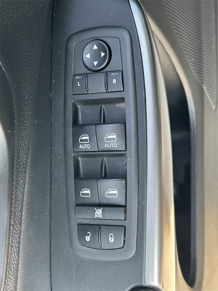 Used 2021 Jeep Cherokee Latitude Lux image 23