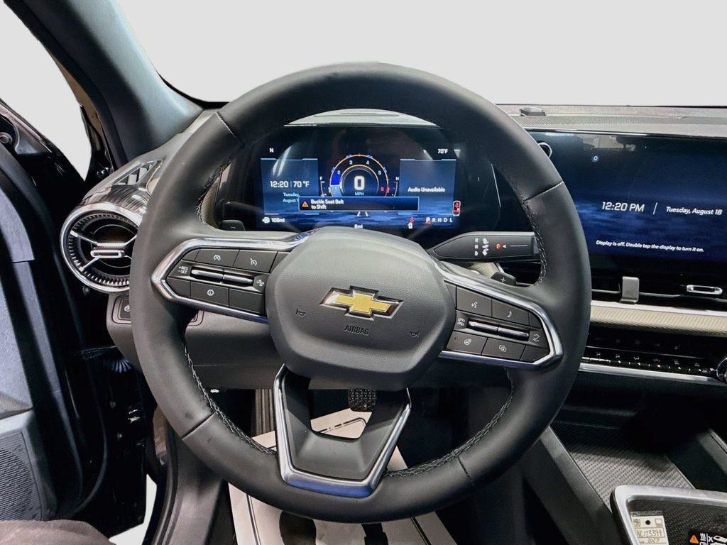 New 2027 Chevrolet Equinox LT w/ Convenience Package II FWD image 11