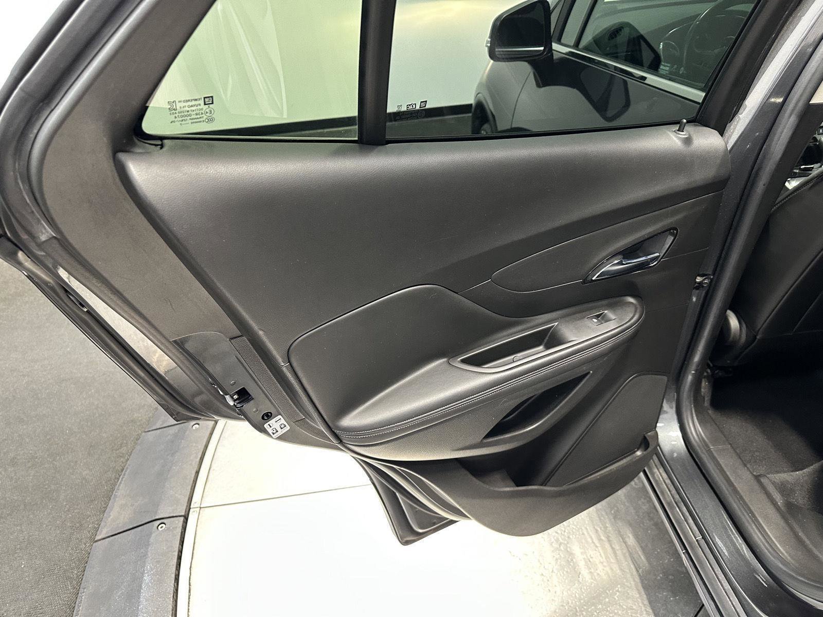 Used 2017 Buick Encore Preferred image 22