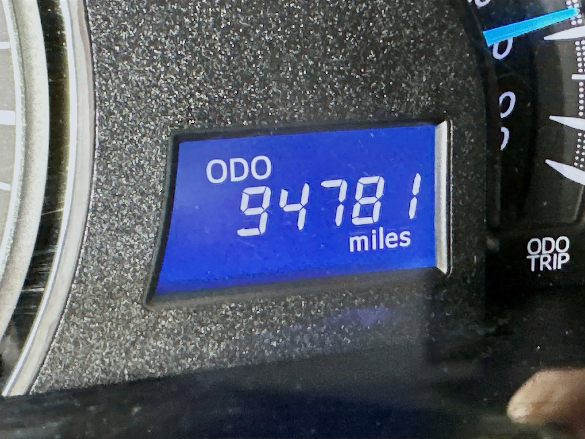 Used 2012 Toyota Camry LE image 18