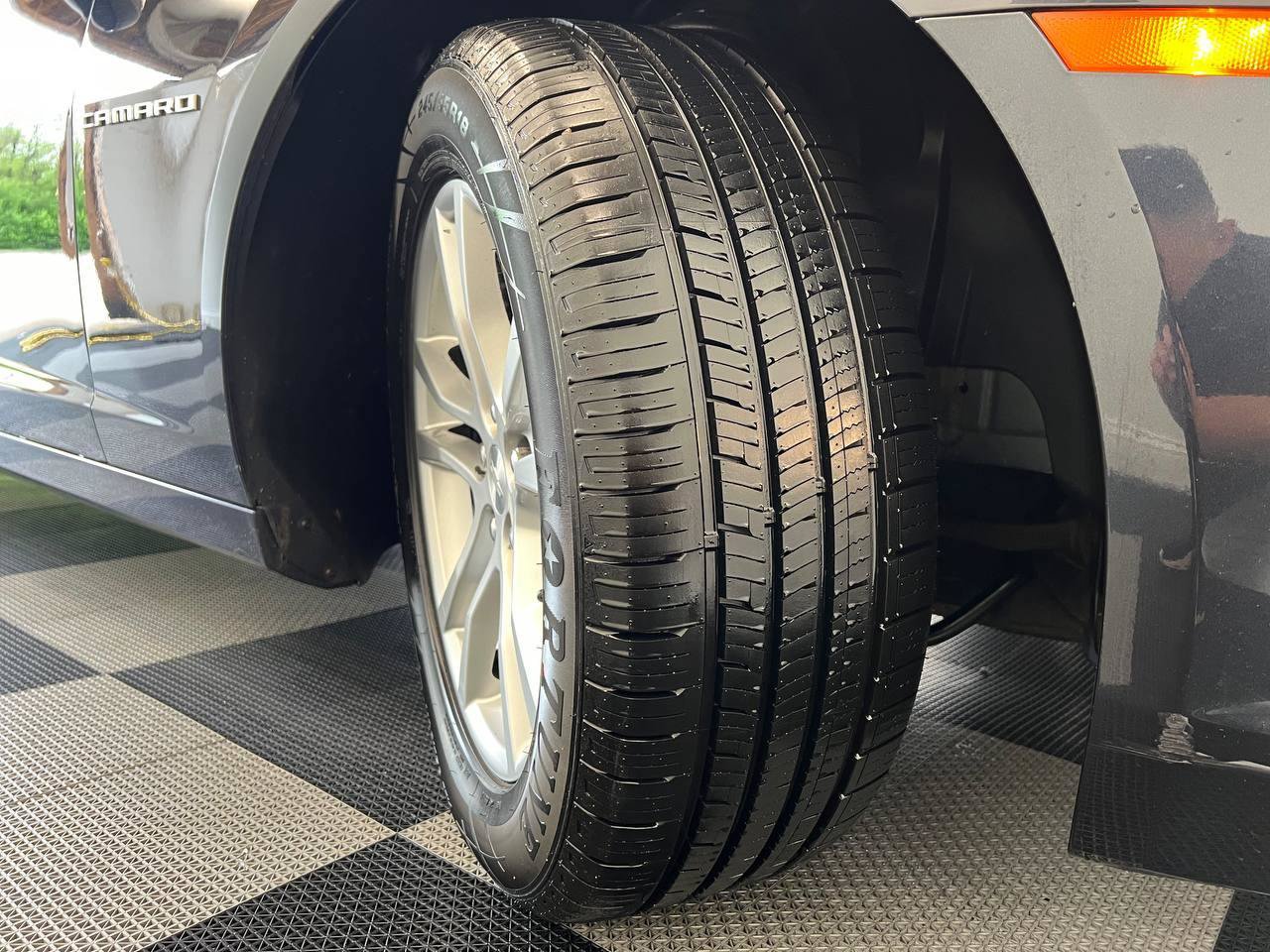 Used 2014 Chevrolet Camaro LS RWD image 29
