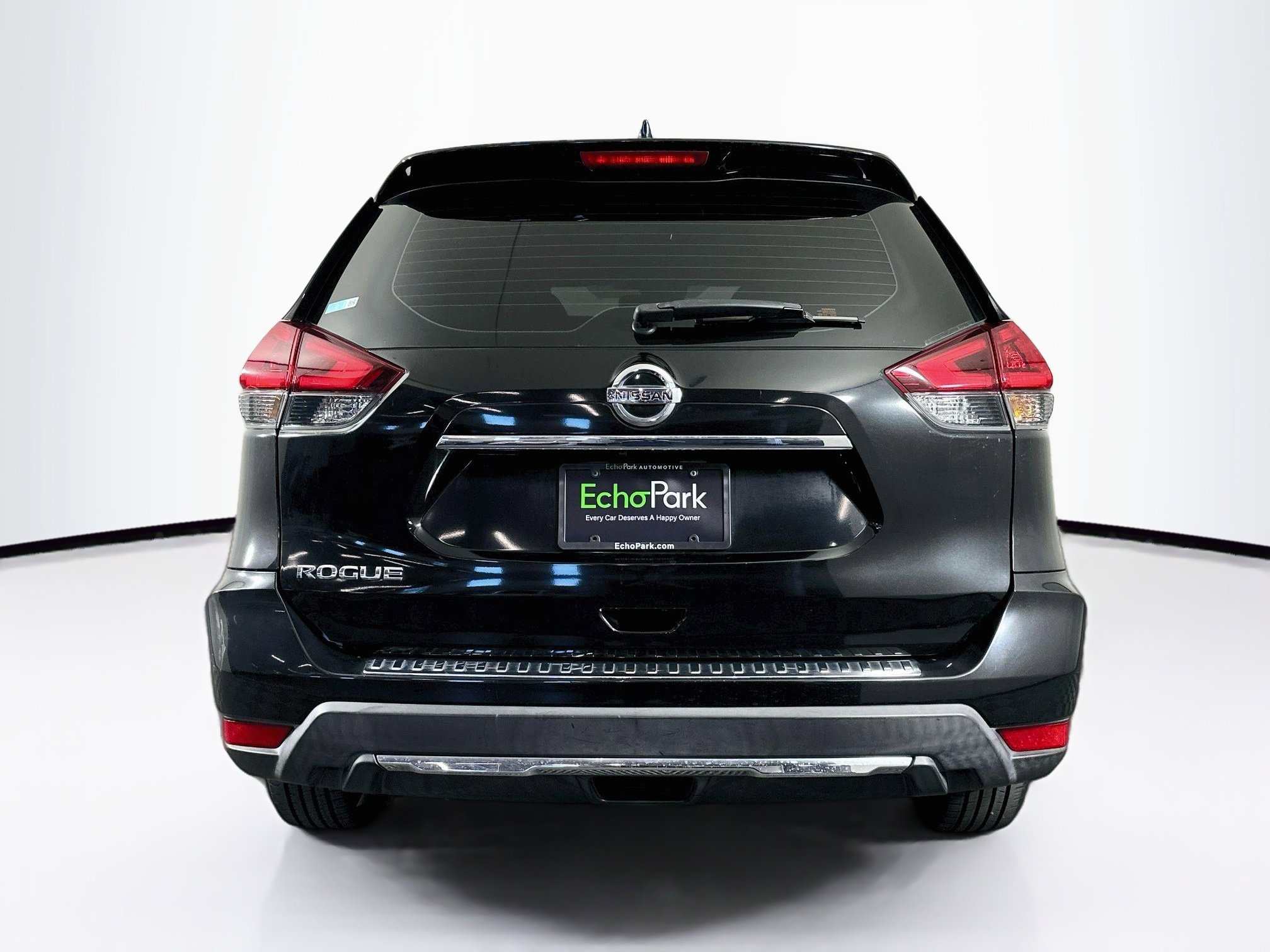 Used 2019 Nissan Rogue S FWD image 7