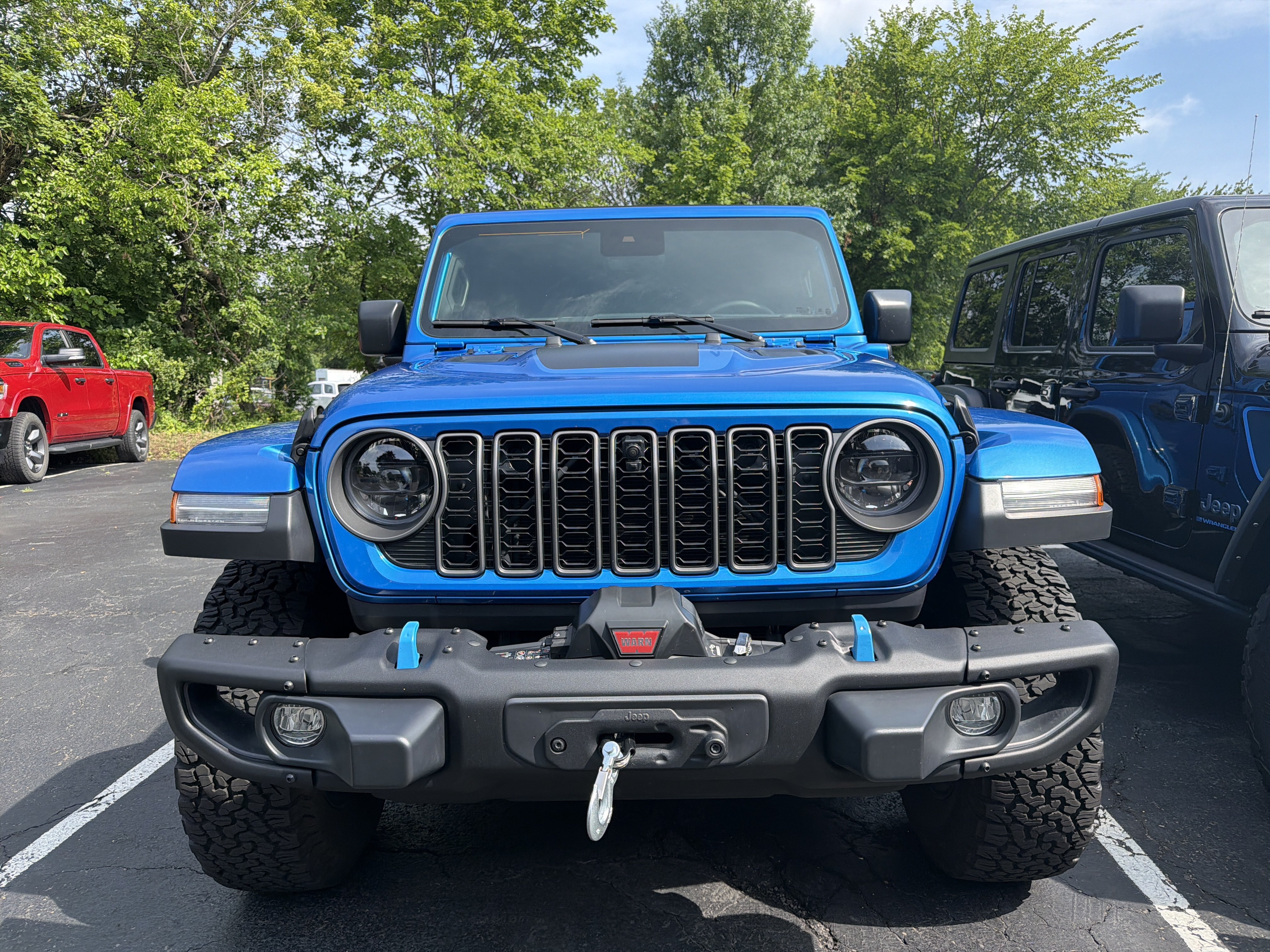 Certified 2025 Jeep Wrangler Unlimited Rubicon 4xe AWD/4WD image 2