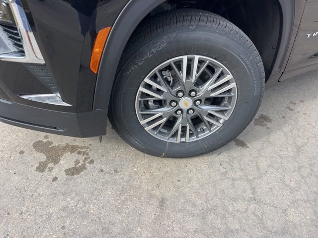 New 2026 Chevrolet Traverse LT w/ Driver Confidence Package image 40