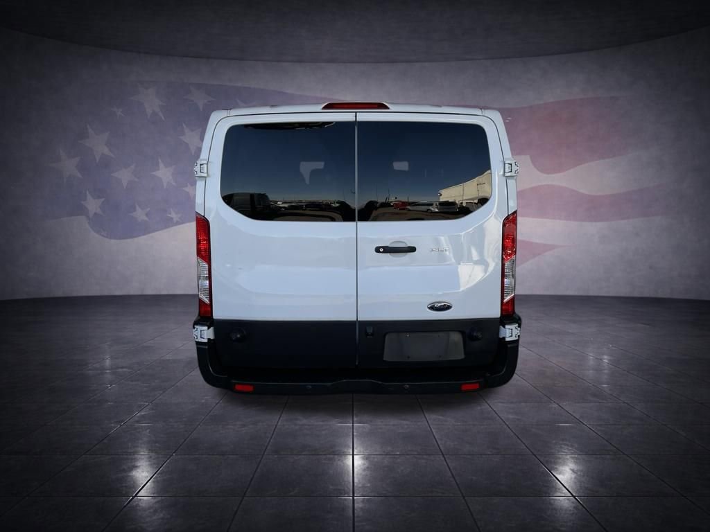 Used 2018 Ford Transit 350 XLT image 4