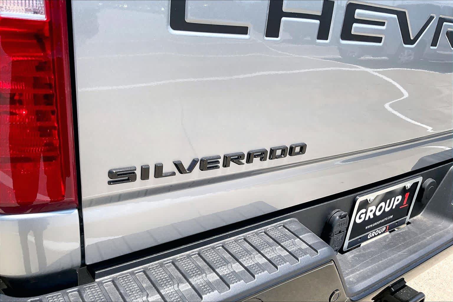New 2026 Chevrolet Silverado 2500 Custom w/ Custom Value Package AWD/4WD image 15