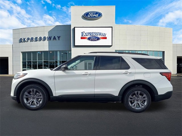 New 2026 Ford Explorer Active image 9