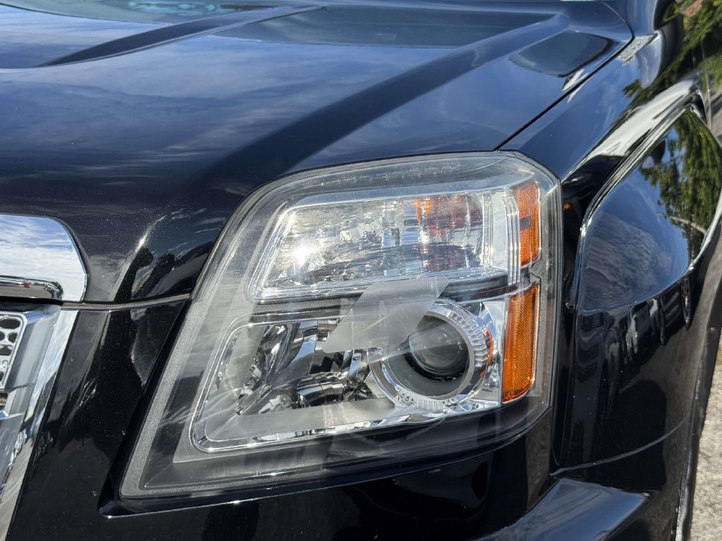 Used 2017 GMC Terrain Denali AWD/4WD image 10