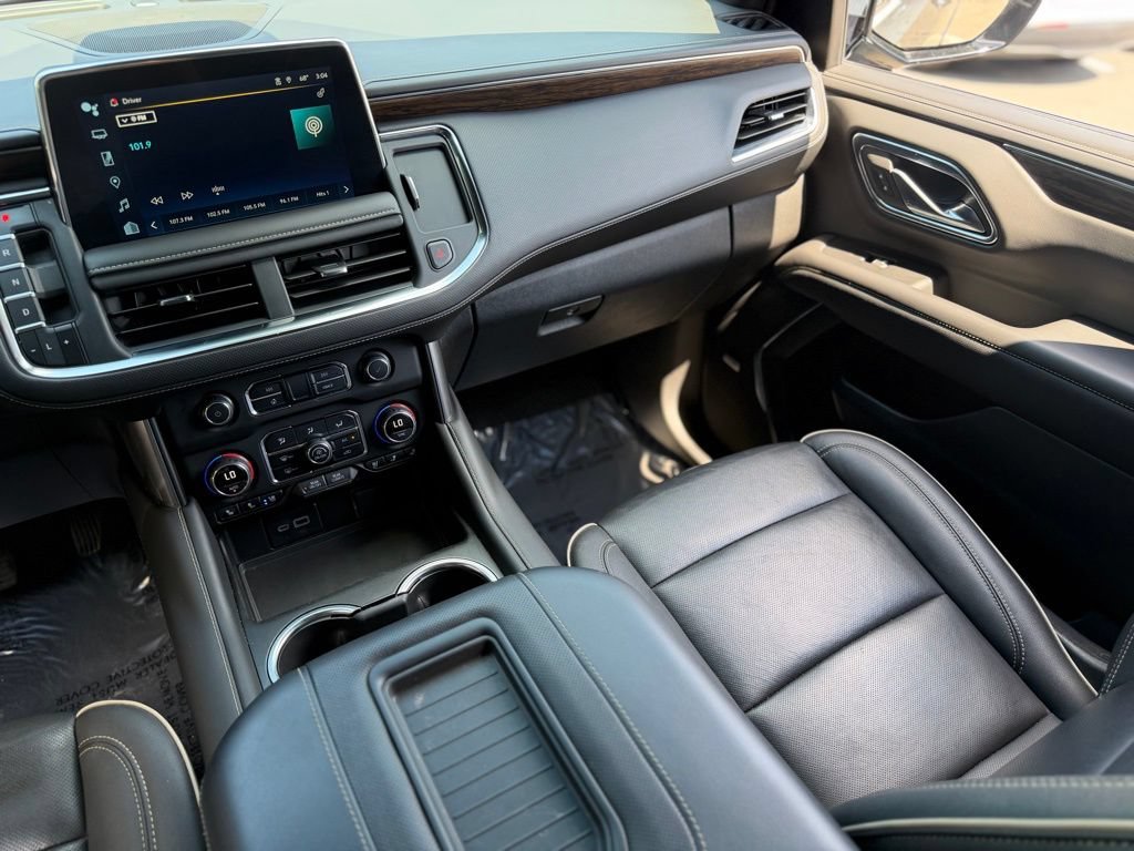 Used 2024 Chevrolet Tahoe Premier AWD/4WD image 46