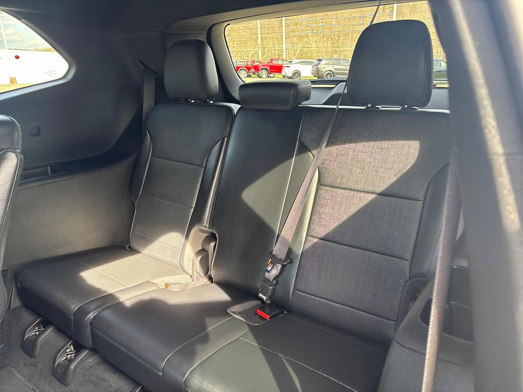 Used 2025 Buick Enclave Preferred image 25