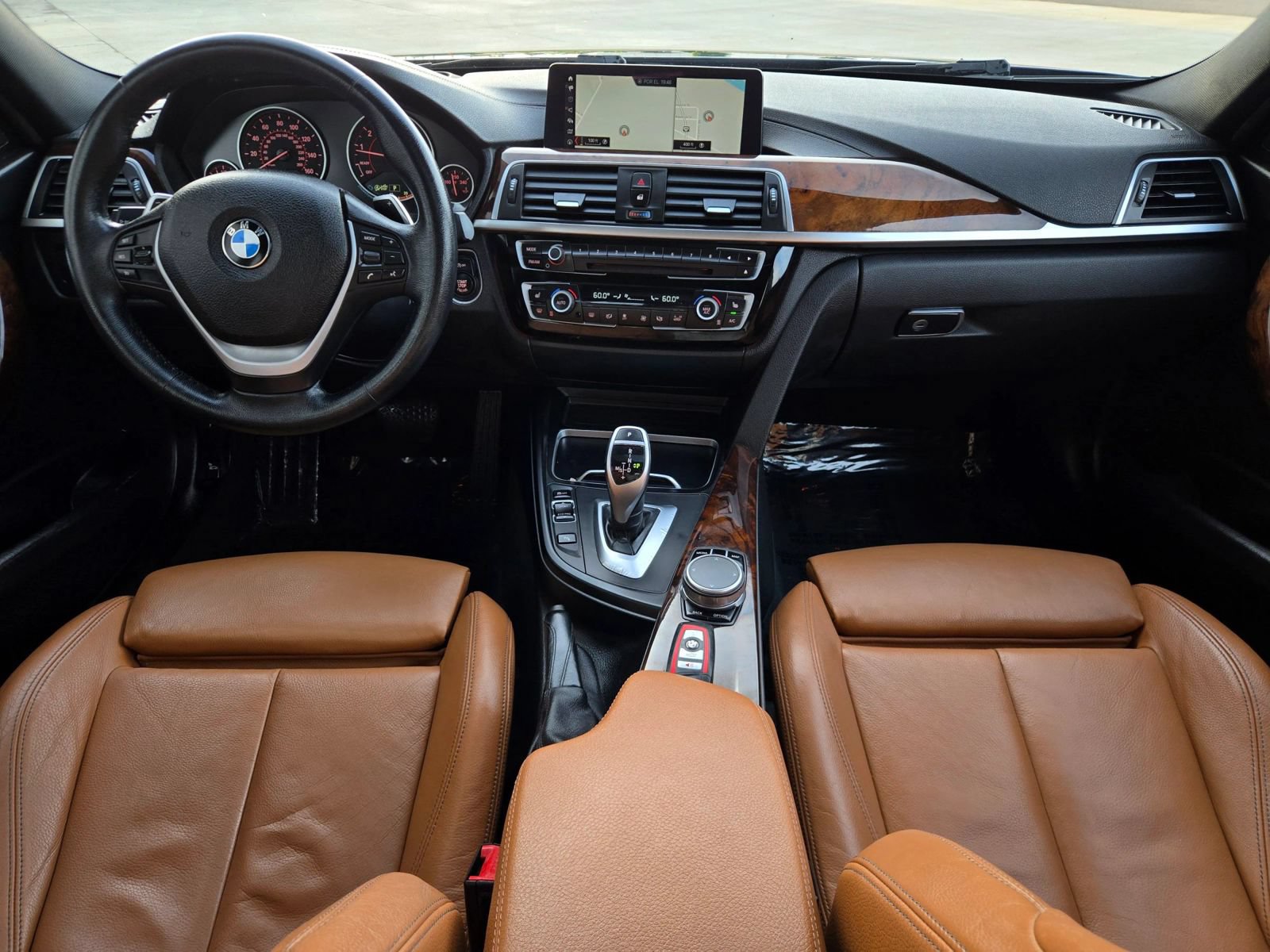Used 2018 BMW 330i xDrive Sedan w/ Premium Package AWD/4WD image 23