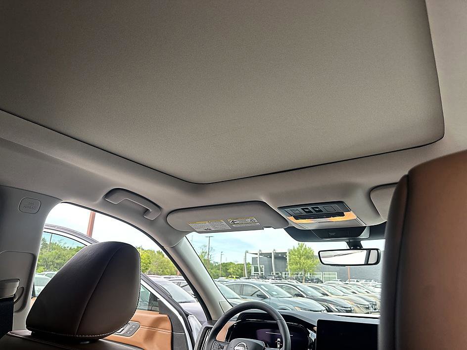 Certified 2026 Nissan Pathfinder Platinum image 19