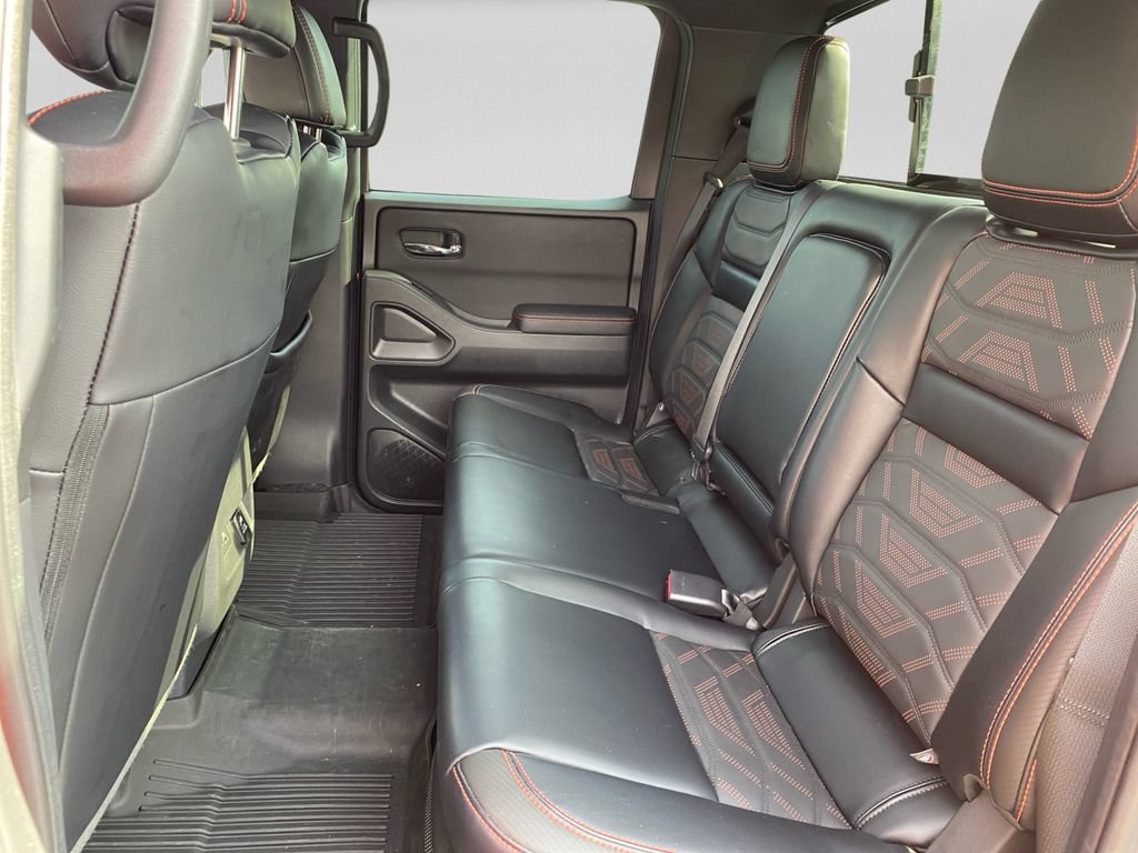 Used 2025 Nissan Frontier PRO-4X w/ Pro Premium Package AWD/4WD image 30