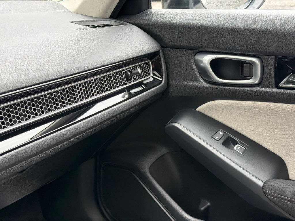 Used 2024 Honda Civic EX image 30