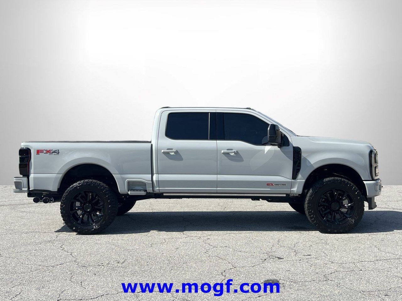 Used 2026 Ford F250 Platinum AWD/4WD image 31