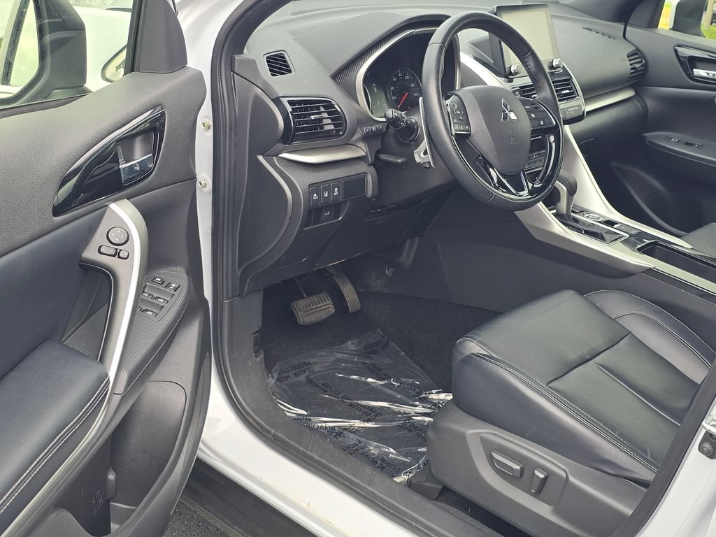 Used 2024 Mitsubishi Eclipse Cross SEL AWD/4WD image 9