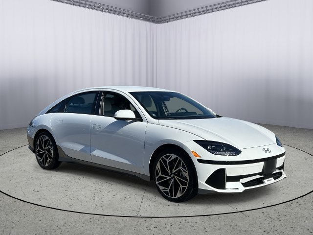 Used 2023 Hyundai Ioniq 6 SEL RWD image 5