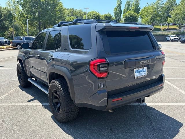Used 2025 Toyota 4Runner SR5 AWD/4WD image 3