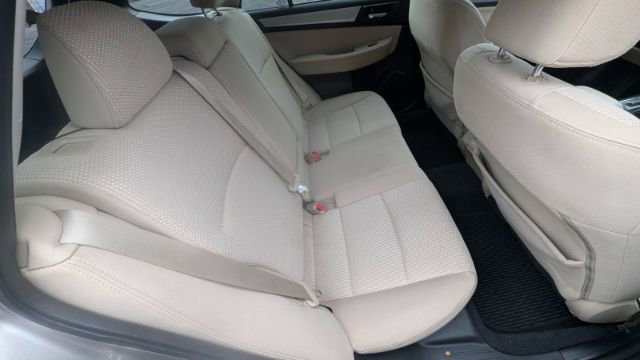 Used 2018 Subaru Outback 2.5i Premium image 21