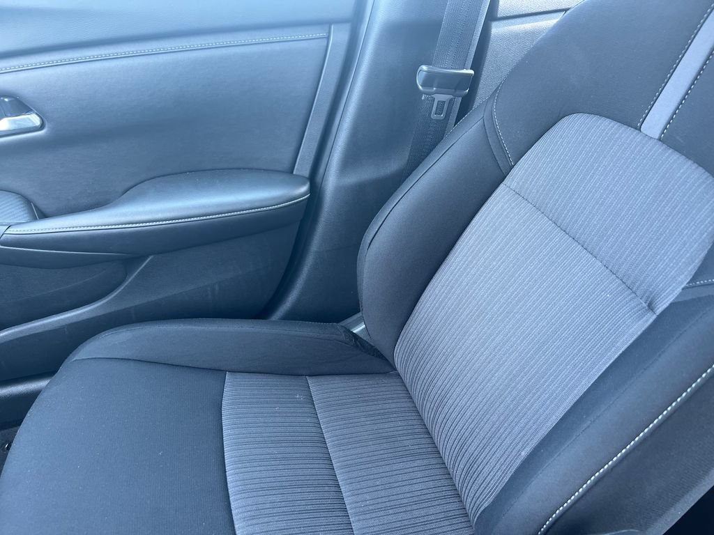 Used 2023 Nissan Sentra SV FWD image 31