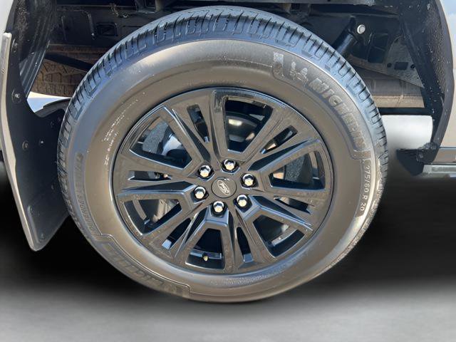 Used 2024 Ford F150 Platinum w/ FX4 Off-Road Package image 25