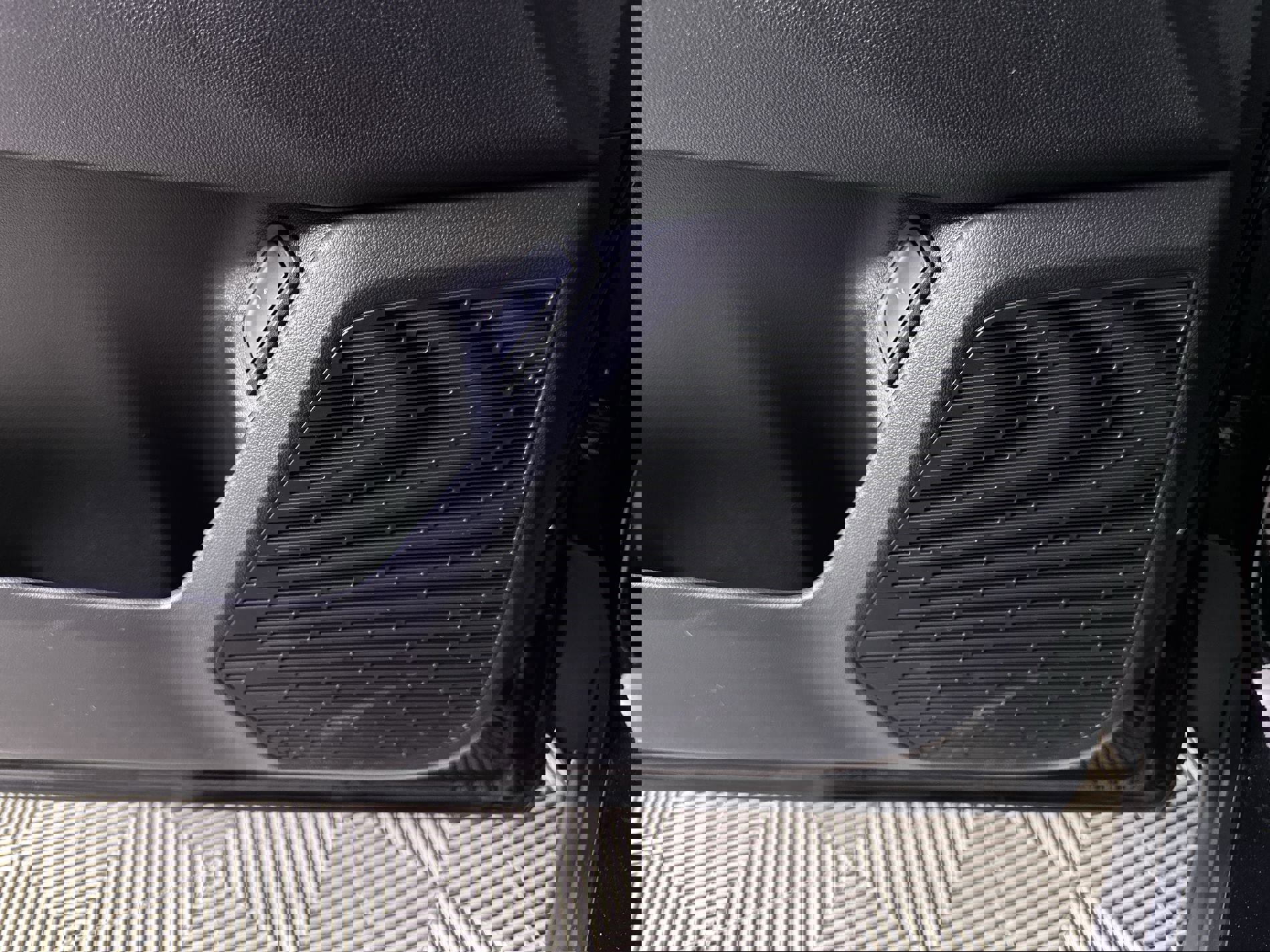 New 2026 Chevrolet Equinox ACTIV image 59